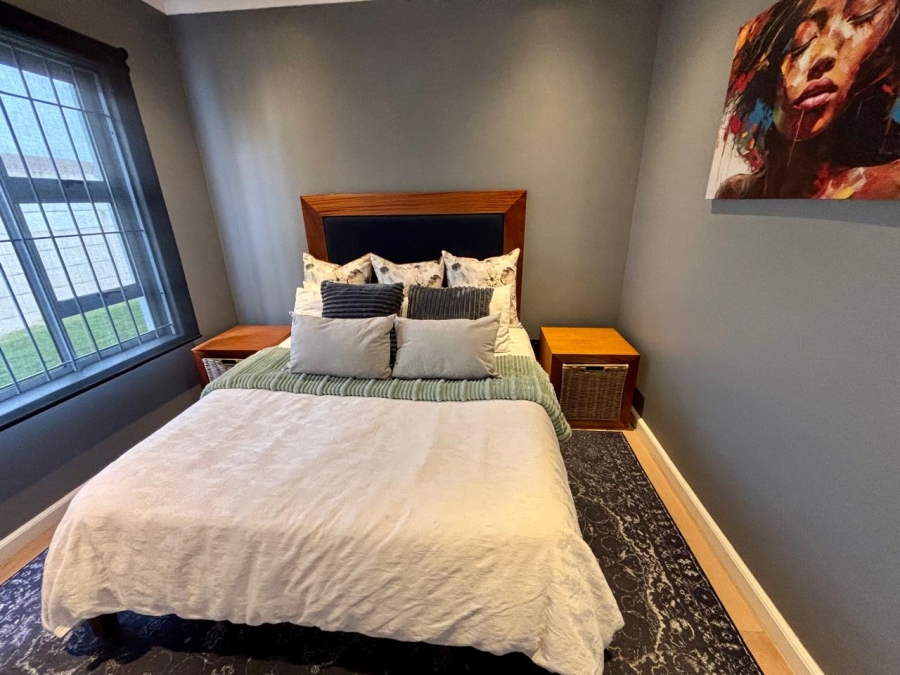 To Let 3 Bedroom Property for Rent in Windsor Park Estate Western Cape